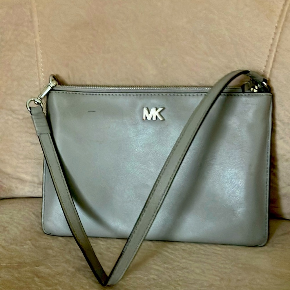 Michael Kors gray leather bag